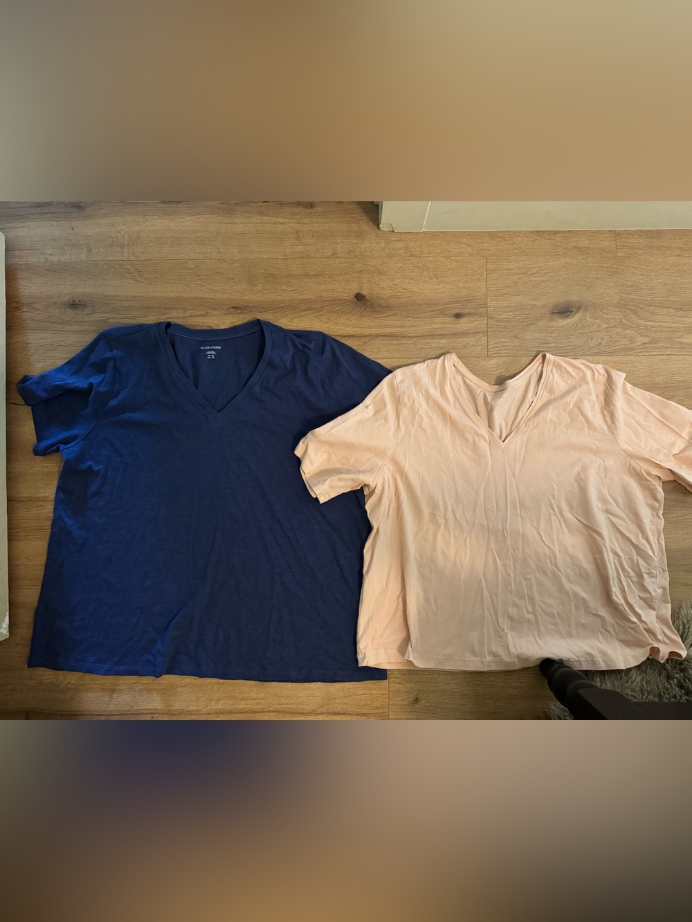 Set of 2! Eileen Fisher XL V Neck t shirts Blue pink